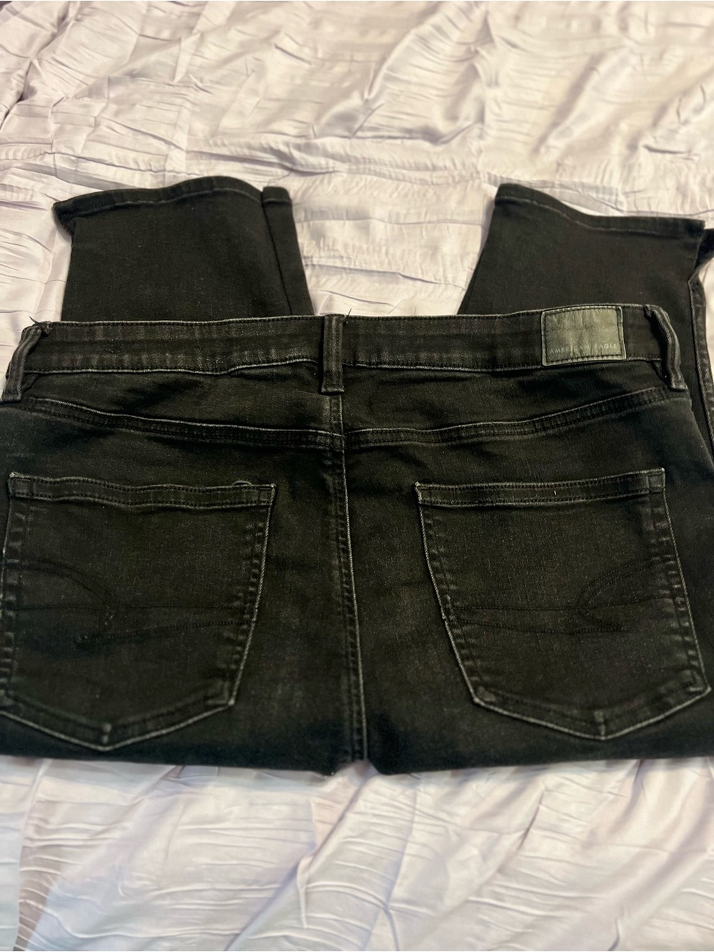 American Eagle Outfitters Black Cropped Women's Jeans